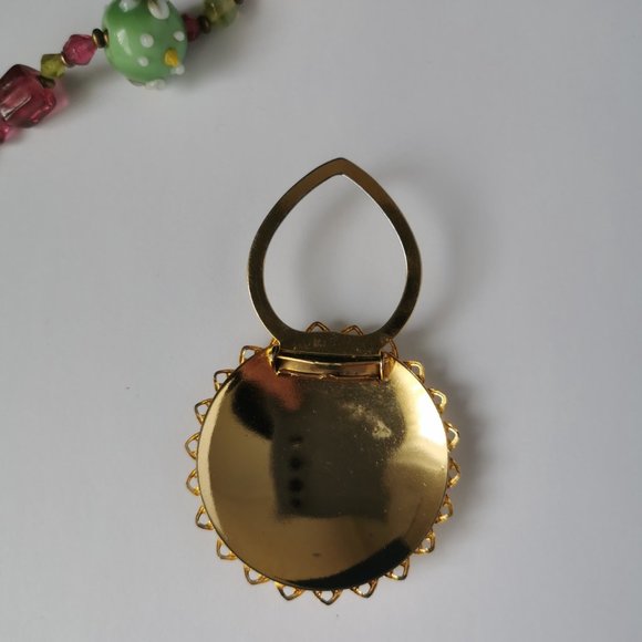 Vintage Gold Tone  Circle Filigree Metal Scarf Clip Brooch - Picture 6 of 6